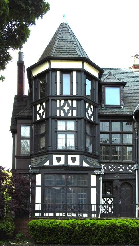 200 Summer Street — exterior